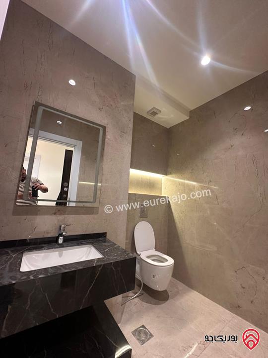 شقة طابق ثالث مساحة 165م للايجار في عمان - تلاع العلي 