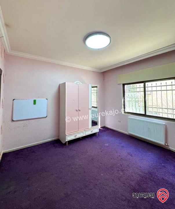 شقة ارضية مساحة 190م داخلي و 100م خارجي للايجار في عمان - خلدا