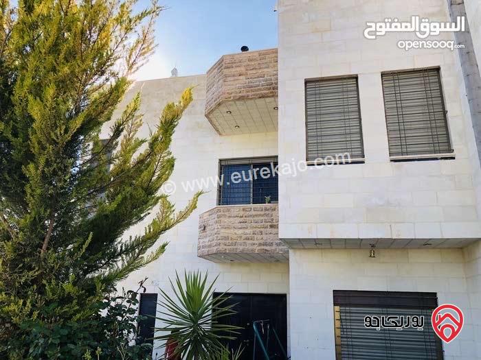 فيلا مساحة الأرض 570م والبناء 913م للبيع في عمان - ضاحية الرشيد 