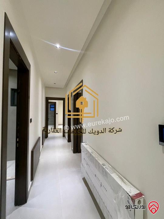 شقة فارغة طابق ثالث دوبلكس مساحة 230م للايجار في عمان - حي الصحابة 