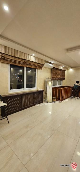  شقة دوبلكس مع روف مساحة 349م للبيع في الفحيص – الرهوة