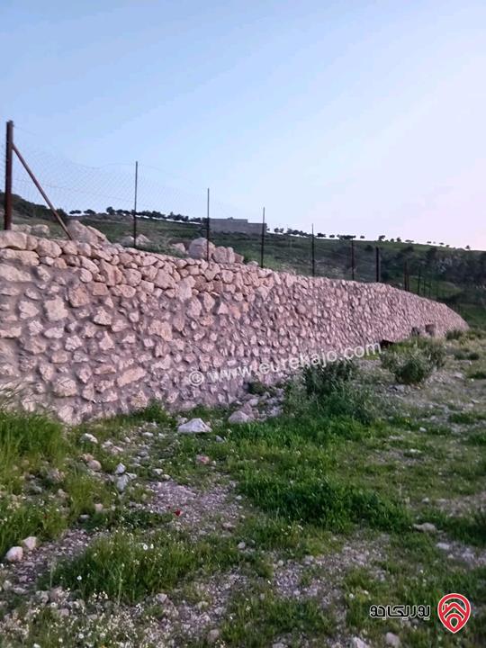 قطع أراضي بمساحات وأسعار مختلفة كما موضحة بالاعلان للبيع في السلط كافة المناطق