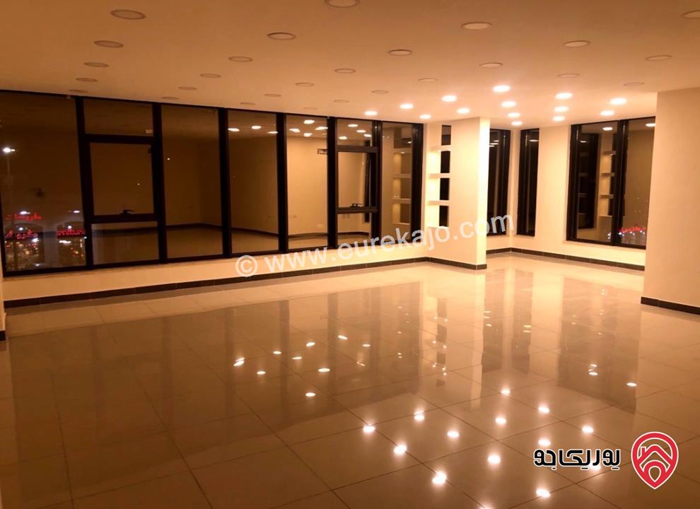 مكاتب بمساحات مختلفة للايجار في عمان - الجبيهة شارع الجامعة