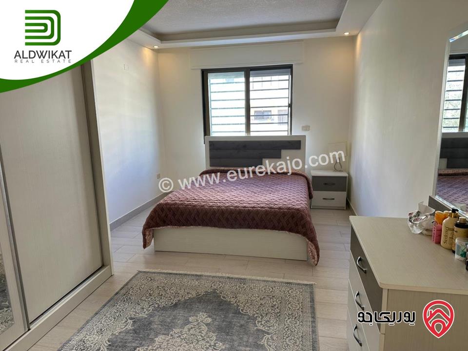 شقة شبه ارضي مفروشه للبيع في عمان - تلاع العلي المساحة الداخلية 81م والخارجية 33م موقع هادىء تشطيب حديث