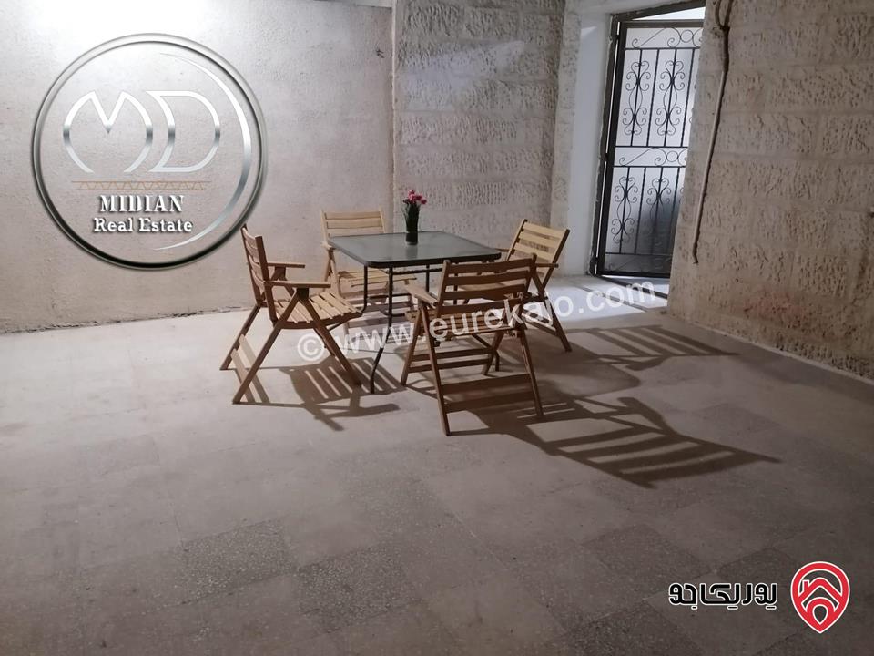 شقة شبه ارضي للبيع في عمان - تلاع العلي مساحة 100م مع ترس و حديقة 160م تصلح للاستثمار بسعر مميز جداً