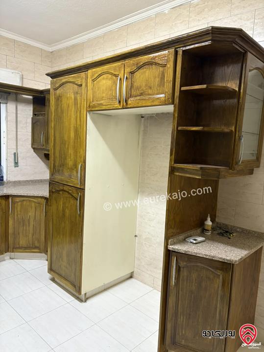 شقة طابق اول مساحة 170 متر للبيع في عمان - خلدا 