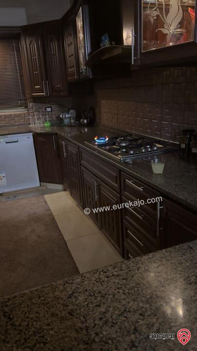 بيت مستقل مساحة 462م على أرض 1 دونم للبيع في عمان - ناعور حسبان قريب من شارع مادبا الغربي  