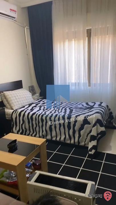 شقة فاخرة للبيع في عمان خلدا - قرب دوار السكر طابق اول 150م تشطيب سوبر ديلوكس بسعر مغري