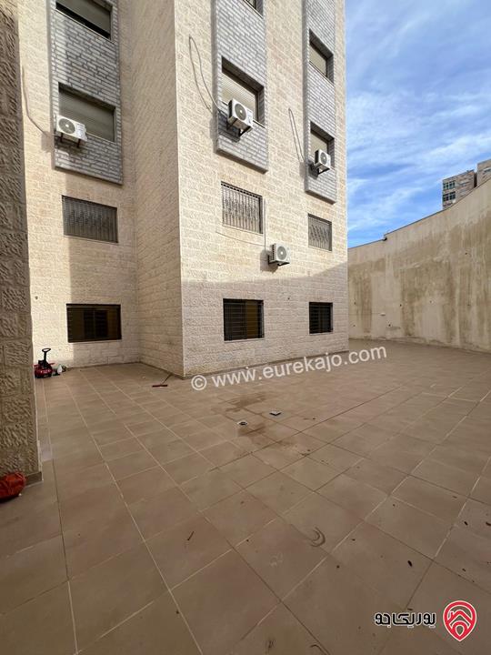 شقة مساحة 120م داخلي و 150م خارجي للبيع في عمان - ضاحية الرشيد