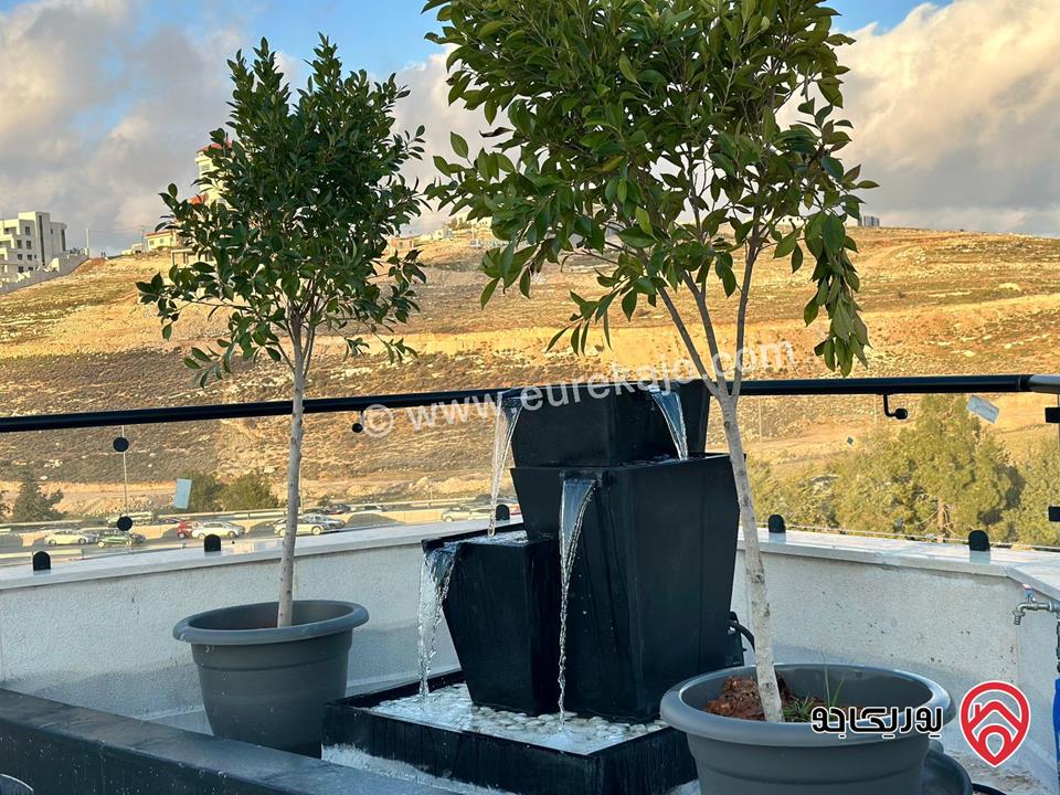 شقة فاخرة طابق ثالث دوبلكس مساحة 256م داخلي و 130م خارجي للبيع في عمان - قرية النخيل 