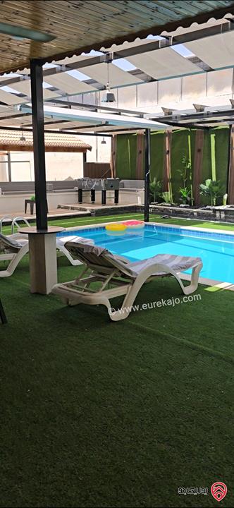 شاليه مساحة الأرض 650م والبناء 200م للبيع في البحر الميت - الروضة نزول العدسية