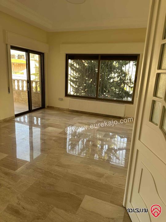 Semi Furnished Apartment 210 sqm for rent in Amman - Deir Ghbar