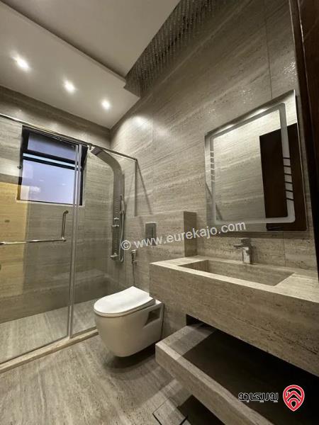 شقة فاخرة جديدة 220م طابق أول للبيع في عمان - خلدا  