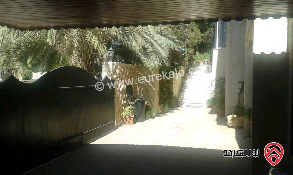 فيلا استثمارية مساحة 627م على ارض 1 دونم و 70م للبيع في عمان - ضاحية الرشيد