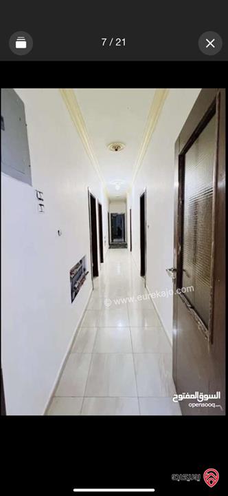 شقة طابق أرضي مساحة 235م مفروشة للإيجار في – عمّان / الجبيهة