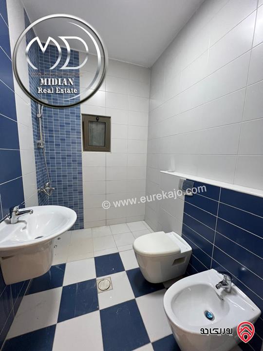 شقة جديدة للبيع في عمان - دير غبار طابق اول مساحة 280م 4 نوم تشطيبات و ديكورات عصرية فاخرة بسعر مغري جداً