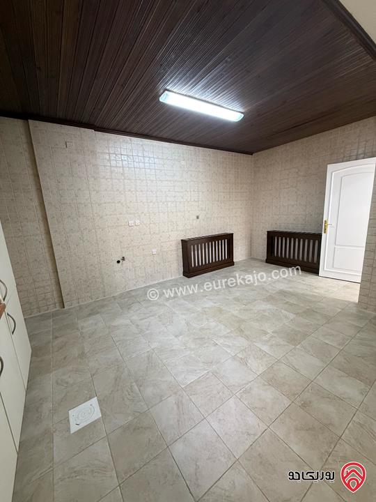 شقة طابق ثاني مساحة 190م للايجار في عمان - دير غبار 