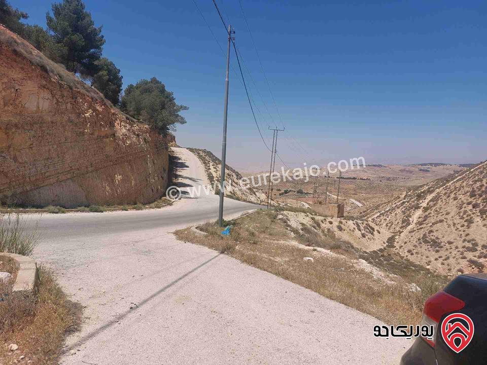 أراضي ناعور المشقر بسعر مغري جدا مساحة 1100متر قابل أقساااااط 