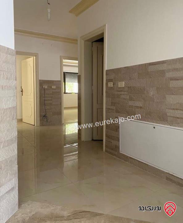 شقة طابق ارضي مساحة 300م للايجار في عمان - مرج الحمام 