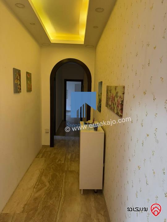 شقة مفروشة فاخرة للبيع في عمان - أم السماق خلف الدر المنثور طابق اول 200م تشطيب سوبر ديلوكس