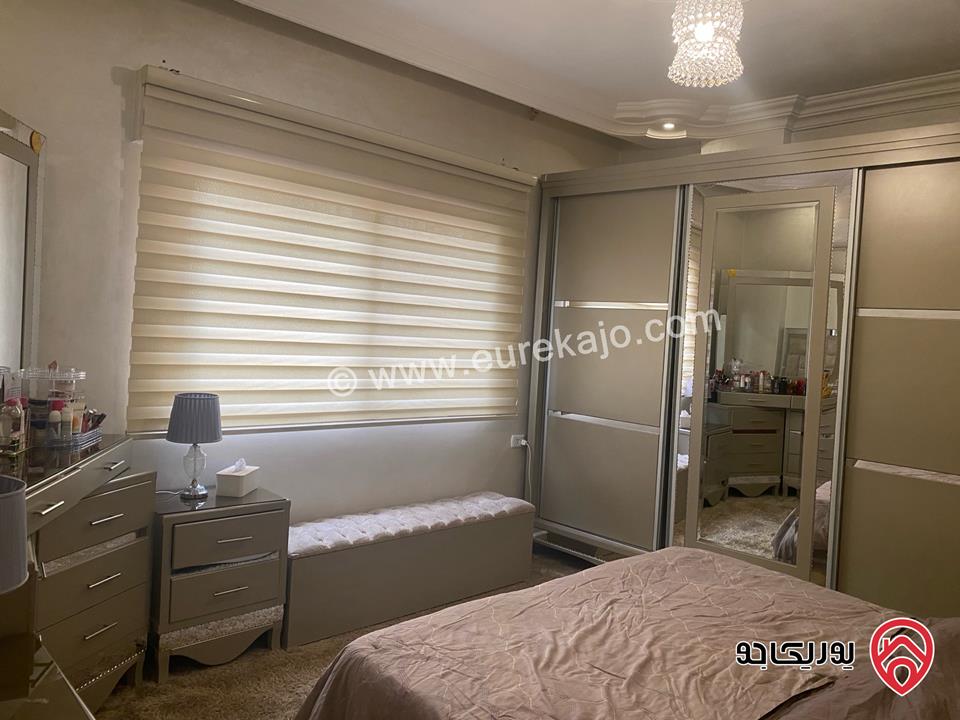 شقة طابق أول مساحة 125م للبيع في اربد - الحي الشرقي (خلف نادي الضباط) 