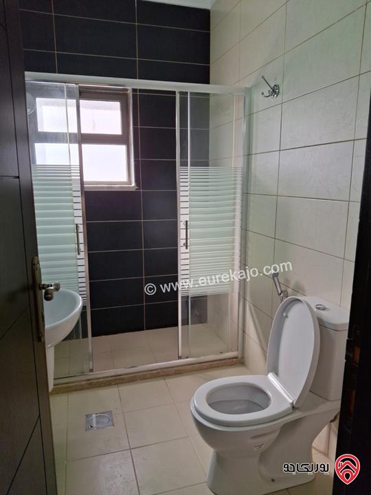 شقة جديدة طابق ثاني مساحة 174م للبيع في عمان - خلدا