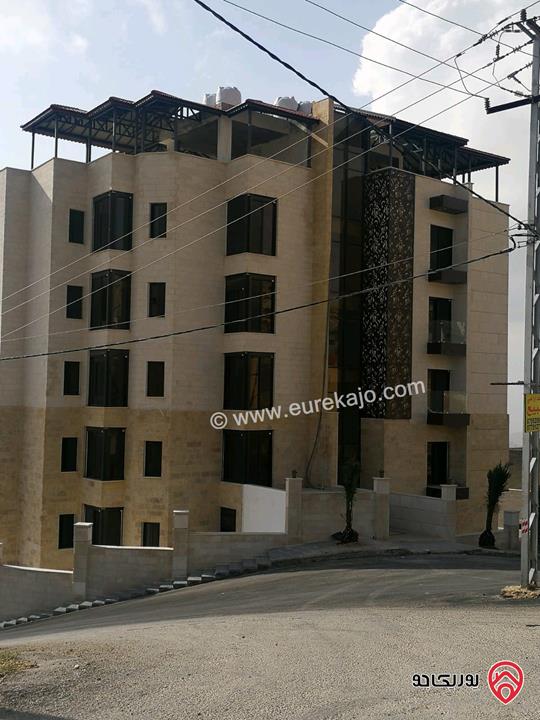 عمارة مكونة من 7 شقق للبيع في عمان - الجبيهة خلف قصر الأميرة بسمة
