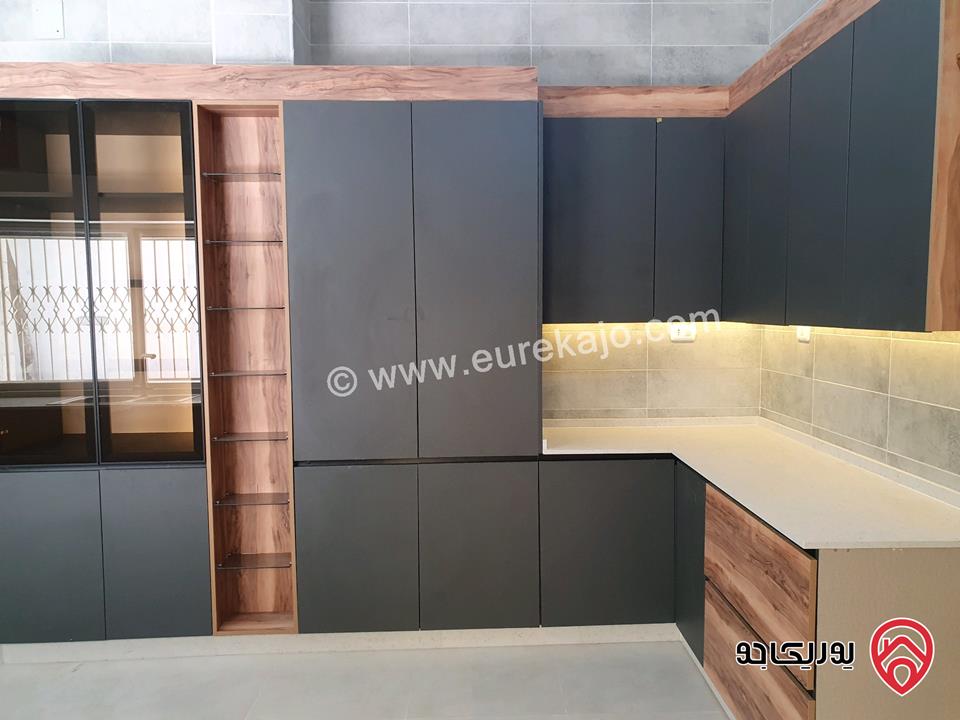 فيلا مستقلة ومجددة بالكامل مساحة 800م على ارض 839م للبيع في عمان - الشميساني