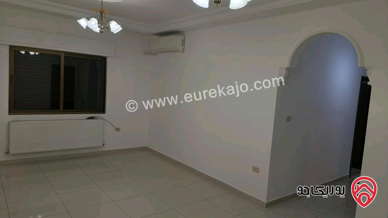 شقة مساحة 177 متر للبيع في عمان - ابو السوس 