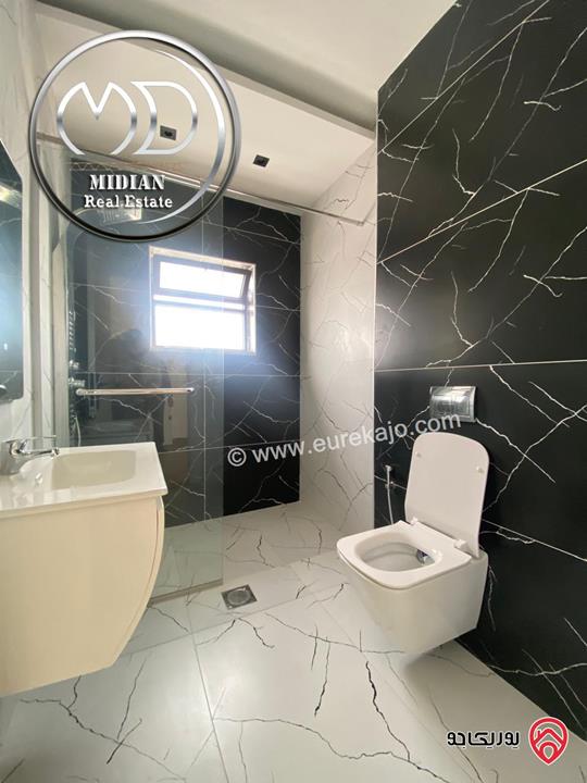 شقة أرضية جديدة للبيع في عمان - الظهير مساحات 200م مع تراسات تشطيبات و ديكورات سوبر ديلوكس بسعر مميز