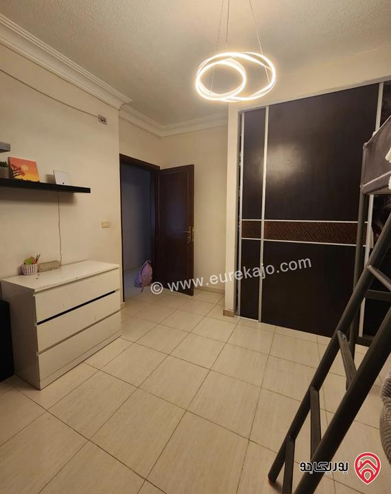 شقة أرضية مساحة 150م للبيع في عمان - خلدا 