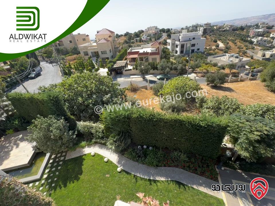 فيلا مستقلة للبيع في عمان - بدر الجديدة مساحة الارض 985م ومساحة البناء 1200م ومساحة الحديقة 400م ومساحة الترس 200م ذات موقع واطلالة مميزة