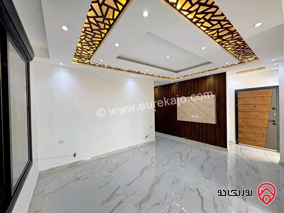 شقة بتشطيبات ديلوكس واطلالة بانوراما مساحة 143م طابق ثاني للبيع في عمان - شفا بدران