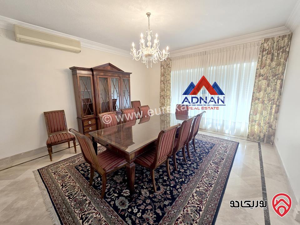 شقة طابقية مفروشة مساحة 400م للإيجار السنوي في عمان - الرابية