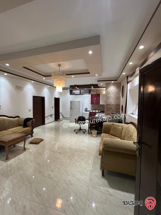 فيلا دوبلكس مساحة 550م على أرض 1030م للبيع في عمان - ضاحية الأمير علي طريق المطار 