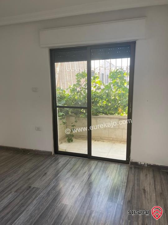 شقة شبه أرضية مساحة 180م للايجار في عمان - ام السماق 