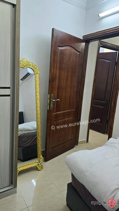 شقة مساحة 70م طابق أول مفروشه للإيجار في اربد - طلوع مسجد علياء التل 