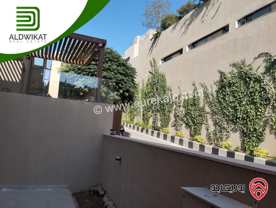 فيلا مستقلة مساحة البناء 530م ومساحة الارض 520م ومساحة الحديقة 200م للبيع في ماحص على حد بدر الجديدة