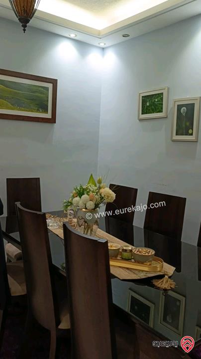 شقة طابق ثاني مساحة 187م للبيع في عمان - عرجان