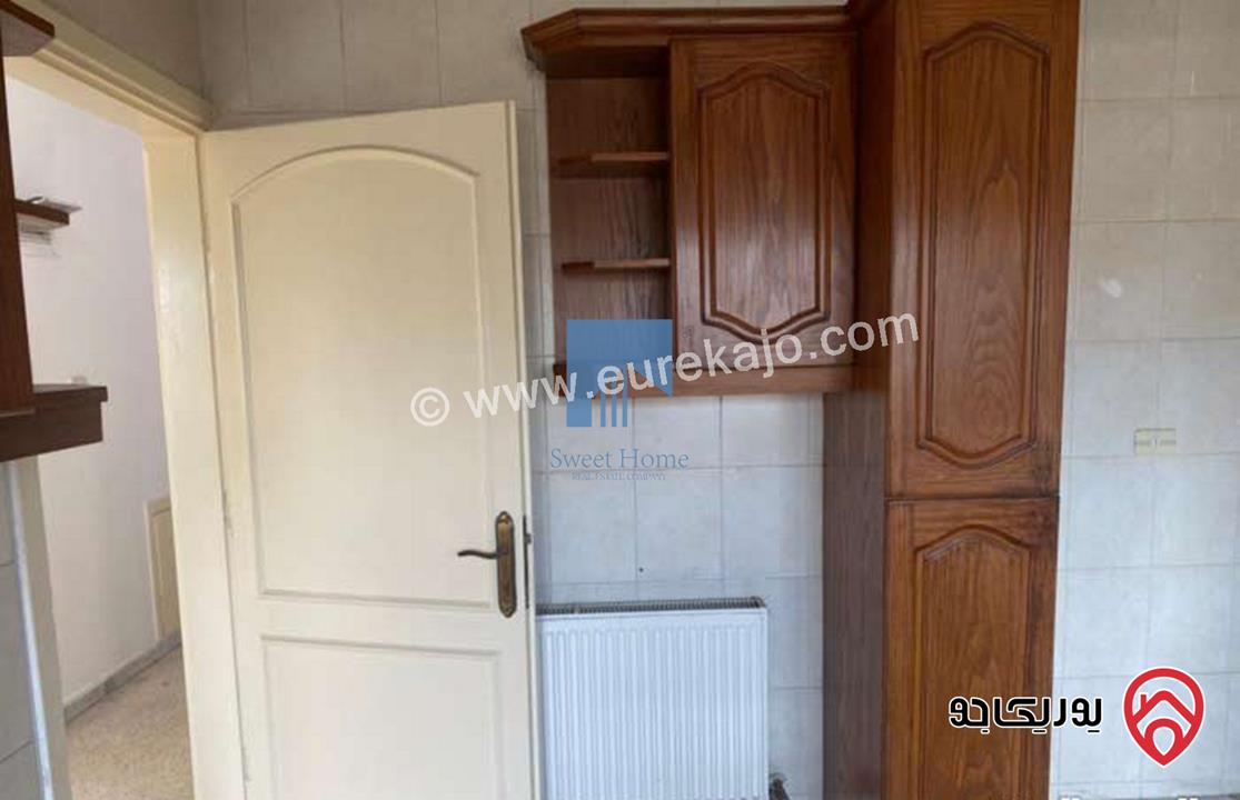 شقة مميزة طابق ثالث 150م تشطيب سوبر ديلوكس للبيع في عمان - ضاحية الأمير راشد