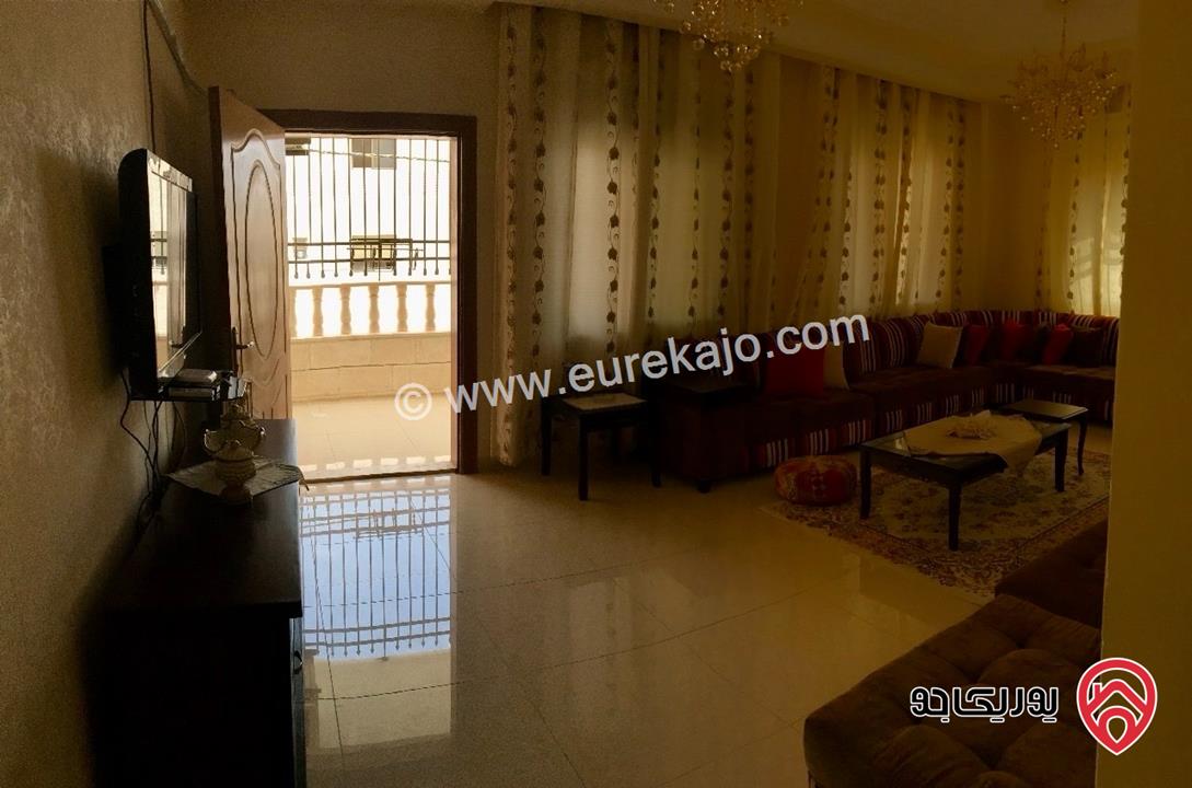 شقة مساحة 205م طابق أول للبيع في أبو نصير حي الضياء شمال عمان