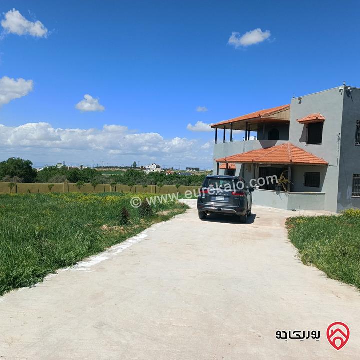 فيلا ومزرعة مفروشة مساحة 200م على أرض 2 دونم للايجار في اربد - طريق البترول منطقة هادئة وجميلة ومستقلة