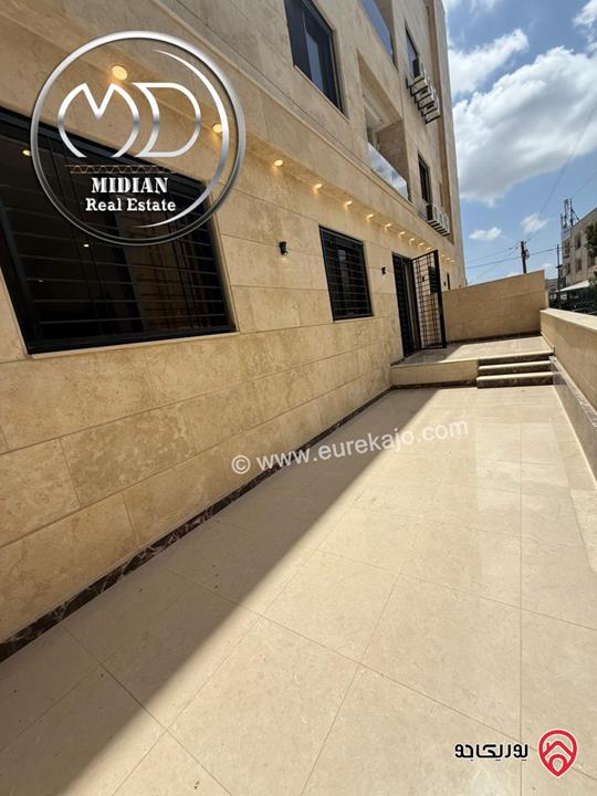 شقة فارغة أرضية مساحة 125م مع ترس 40م للايجار في عمان - عبدون جديدة لم تسكن