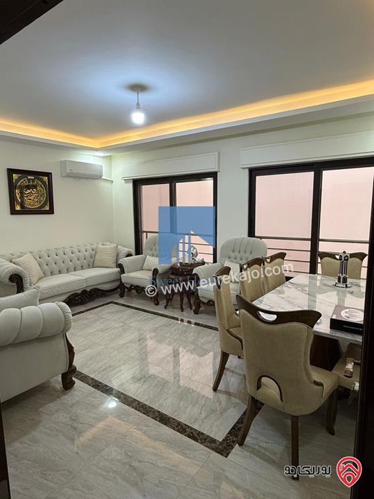 شقة مميزة طابق ثالث 150م تشطيب سوبر ديلوكس للبيع في عمان - خلدا