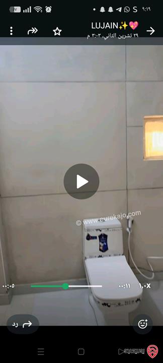 بيت مشترك مميز مكوّن من 3 طوابق مع روف على أرض 120م للبيع في سحاب – دوار الطيار