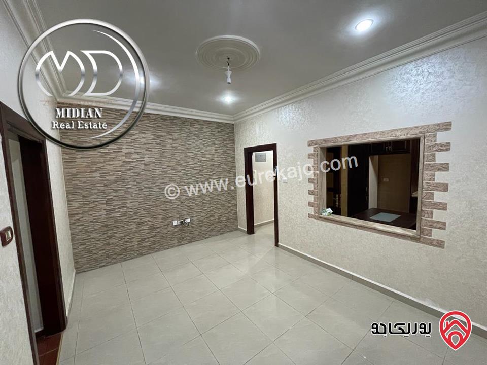 شقة للبيع طابق ثالث في عمان - الجندويل مساحة 160م تشطيبات سوبر ديلوكس اطلالة جميلة بسعر مميز