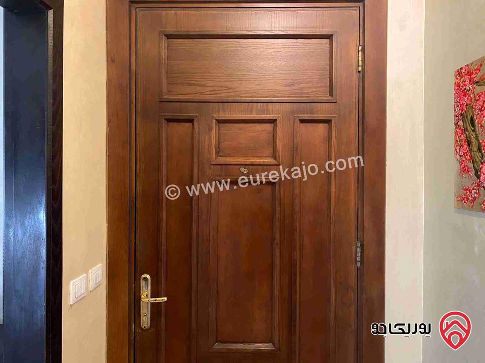 شقة مساحة 195 متر طابق اول للبيع في خلدا