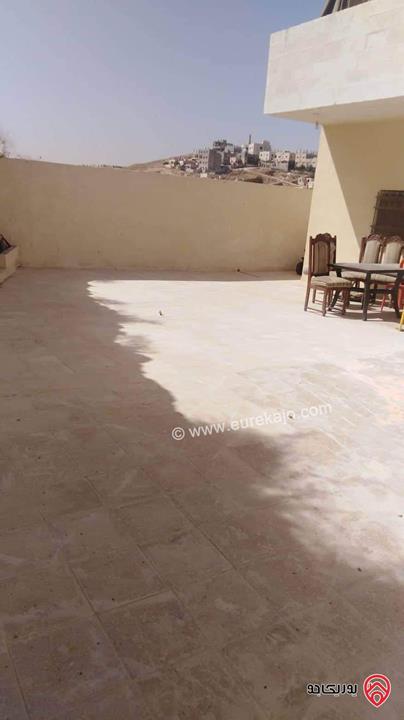 بيت مستقل مساحة 300م على أرض مشتركة للبيع في عمان - صالحية العابد