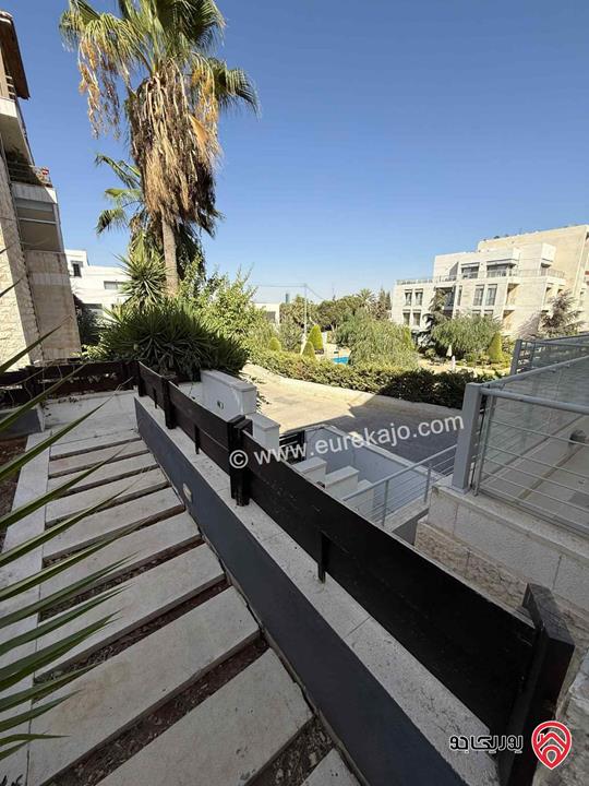 شقة أرضية ضمن كومباوند مساحة 180م مفروشة للبيع في عمان - عبدون - شارع القاهرة