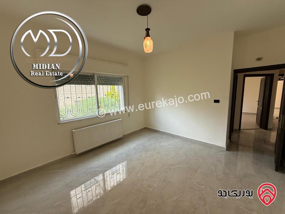 شقة فارغة للايجار في عمان - الرابية مساحة 200م طابق اول تشطيبات سوبر ديلوكس اطلالة جميلة بسعر مميز